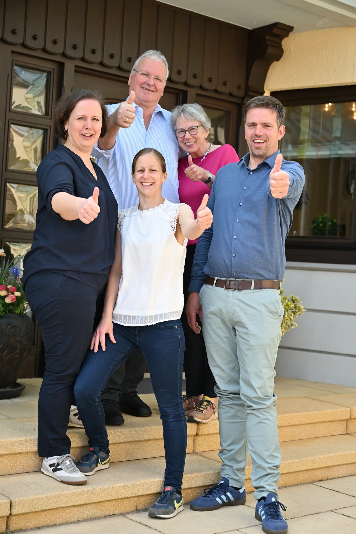 Familie Erbeldinger Daumen hoch
